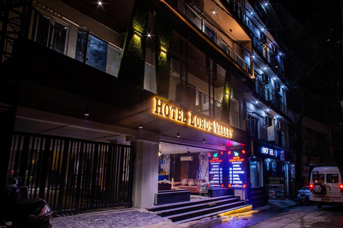 Hotel Lords Valley רישיקש מראה חיצוני תמונה