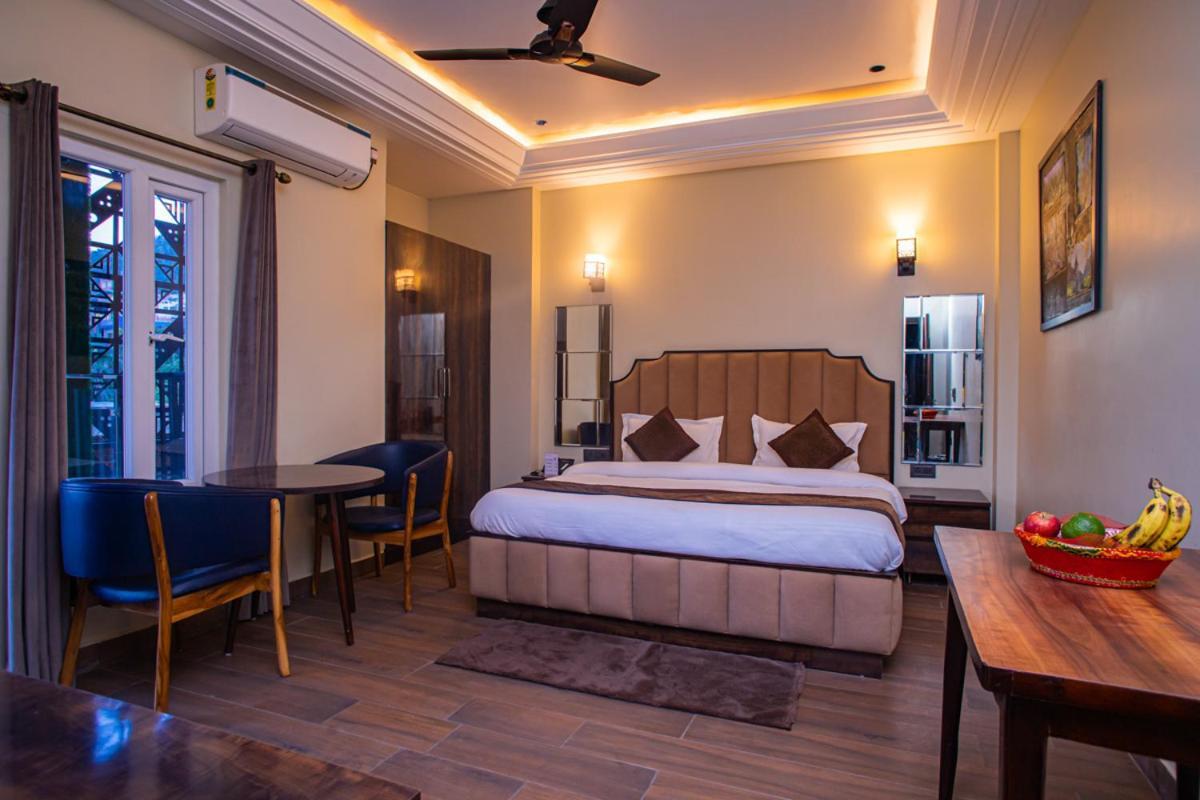 Hotel Lords Valley רישיקש מראה חיצוני תמונה